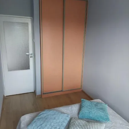 Apartament Bzowa
